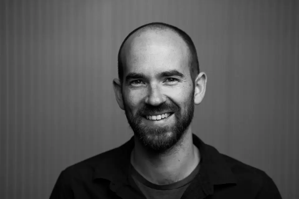 Porträt von Steve Brookland, Fotograf und Filmemacher in Köln